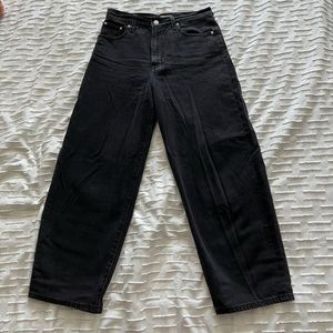 Levi’s Balloon Leg Jeans in Black